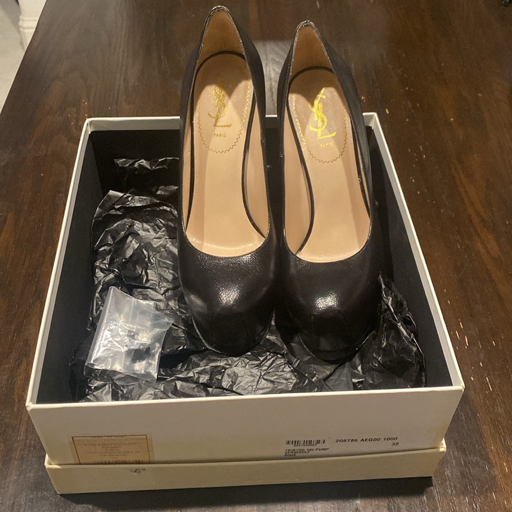 Yves Saint Laurent Tribtoo 105 Pumps
